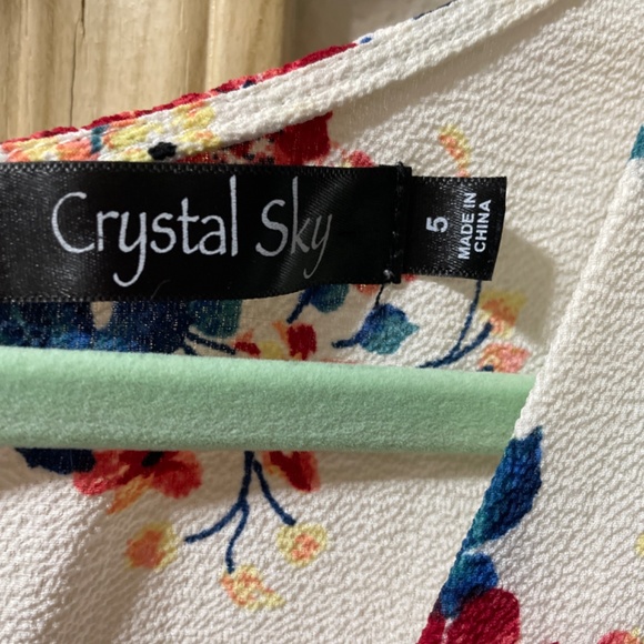 Junior size 5 Women XS/S Gorgeous Romper Skirt Back Floral Spring Dress Romper - Picture 5 of 7